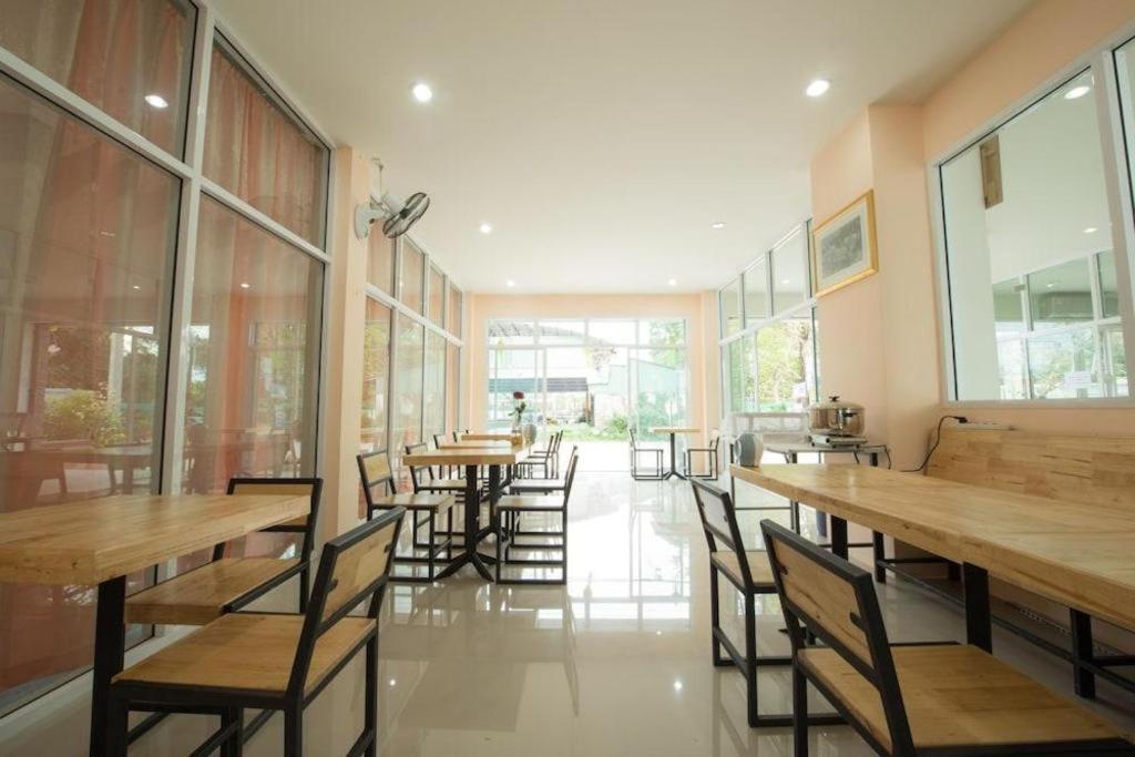 Bees Smile Hotel Chiang Rai Eksteriør bilde